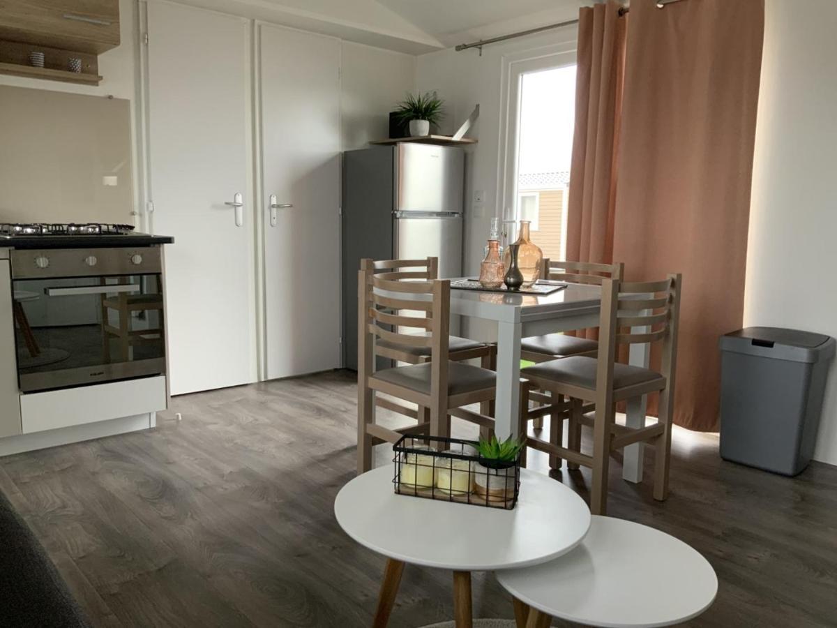 Chalet Zonnig Zeeland Hotel Oostkapelle Ngoại thất bức ảnh